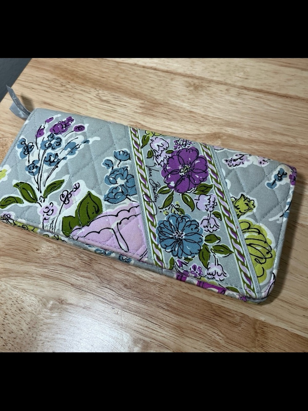 Vera Bradley Watercolor Travel Wallet Retired Print Vintage - Picture 2 of 9